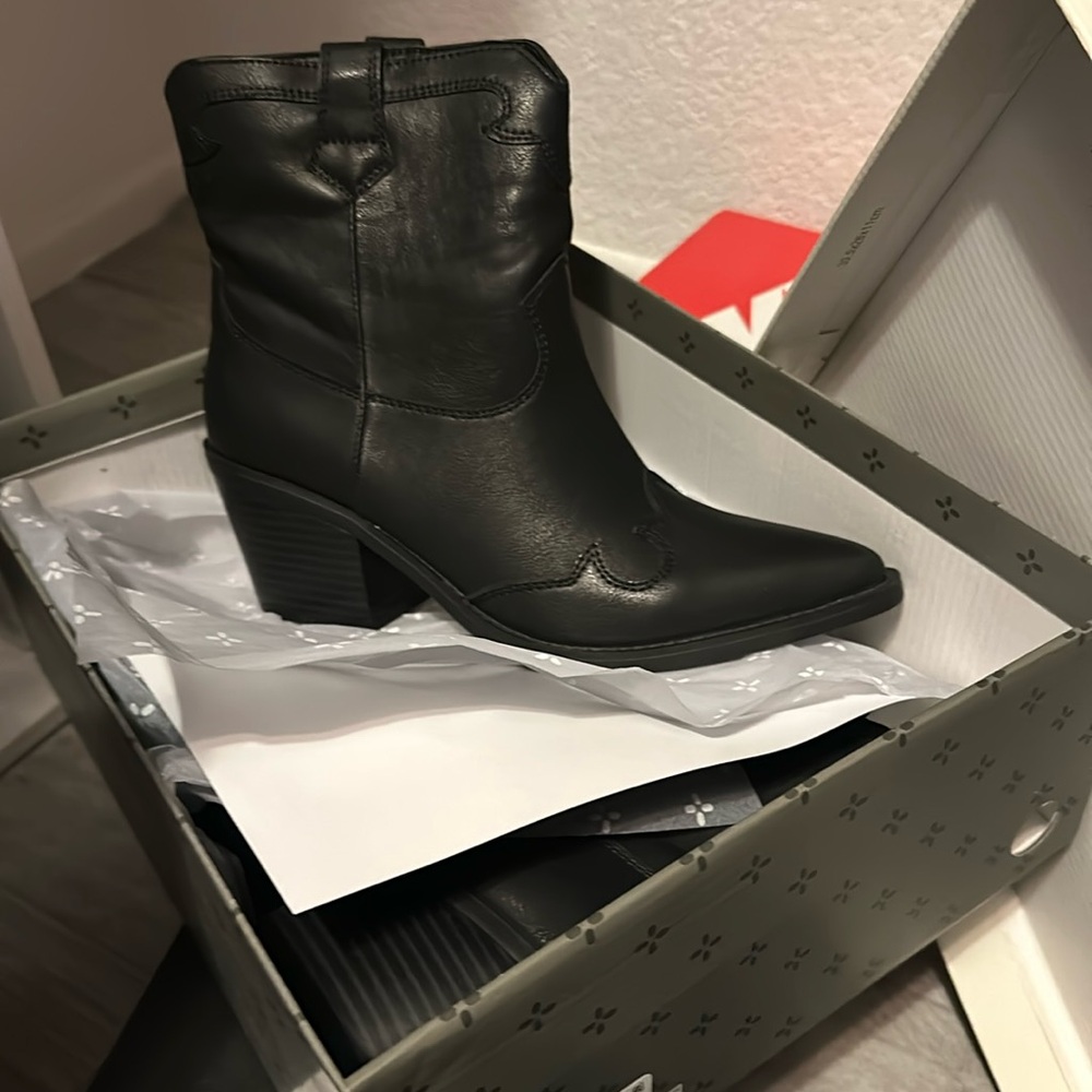 Sun & Stone Western Boots
